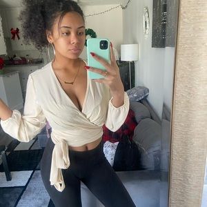 Cream white crop top long sleeve